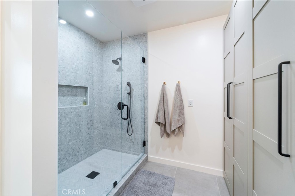 6087 Aquamarine Avenue Property Photo 24