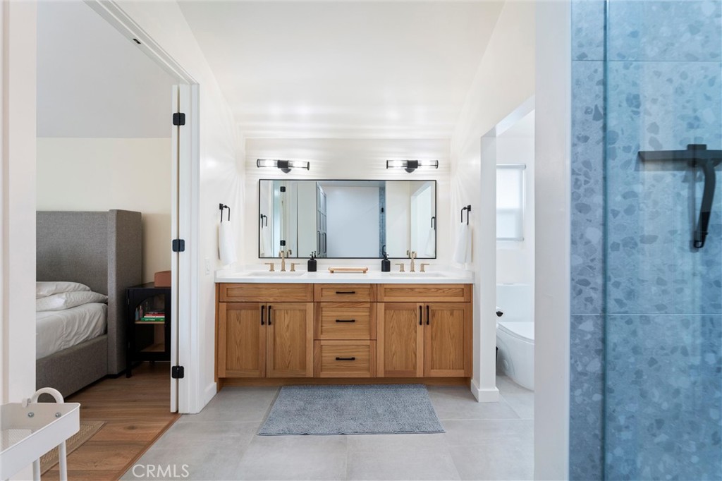 6087 Aquamarine Avenue Property Photo 25