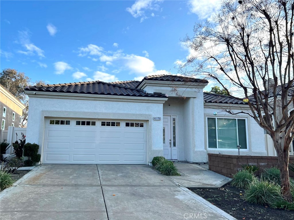 22810 Mountain Ash Circle Property Photo 1
