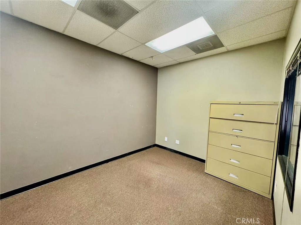 909 S Cucamonga Avenue A102 Property Photo 11