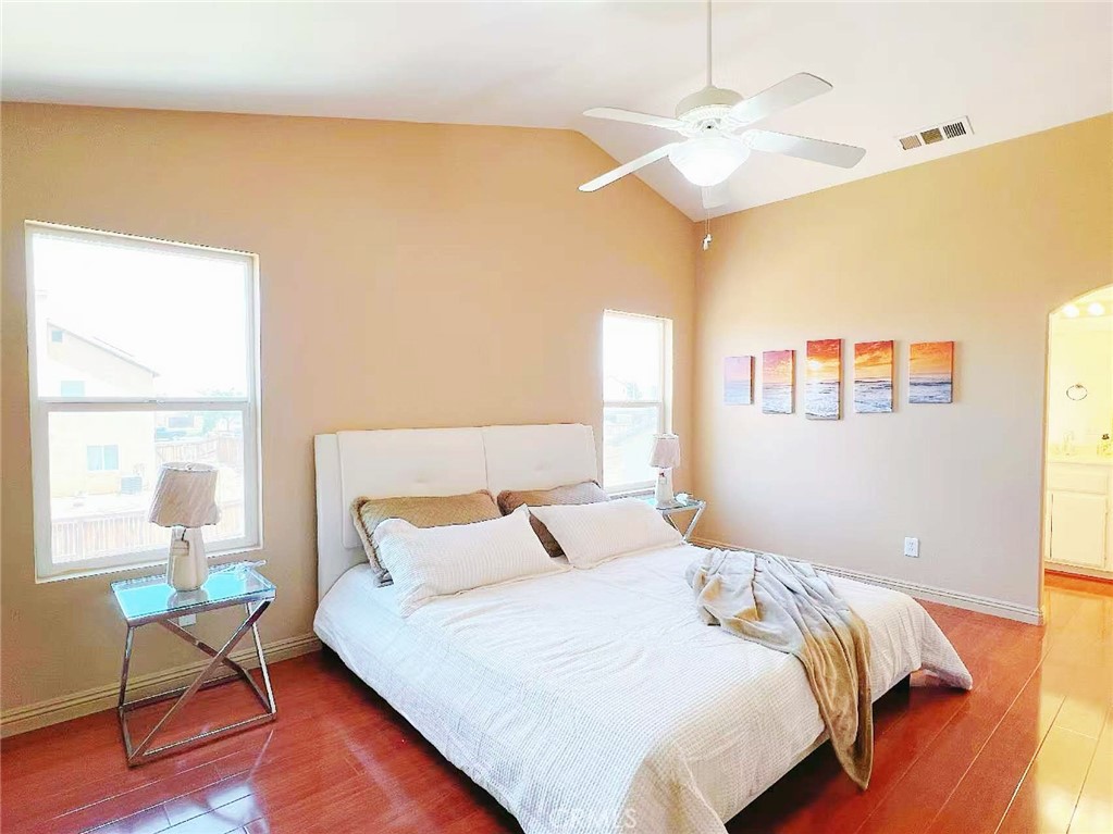 14627 Palm Street Property Photo 11