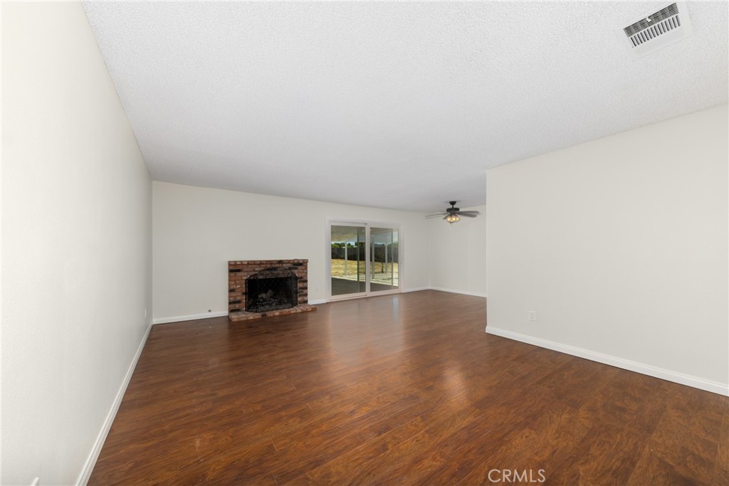 4850 Eclipse Avenue Property Photo 5