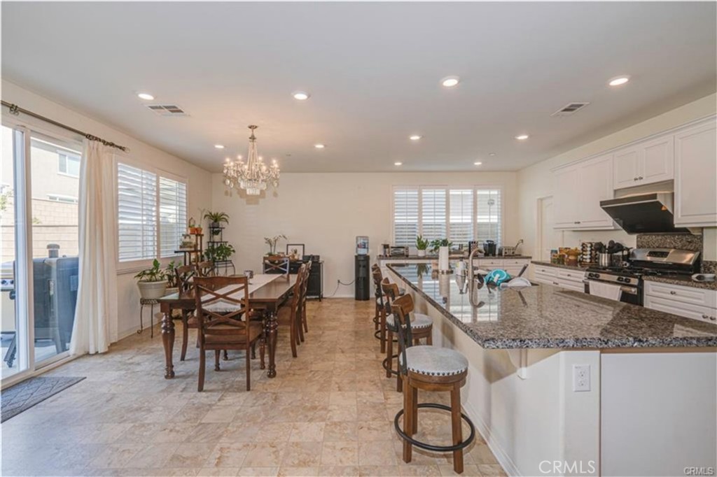 15590 Pumpkin Place Property Photo 10