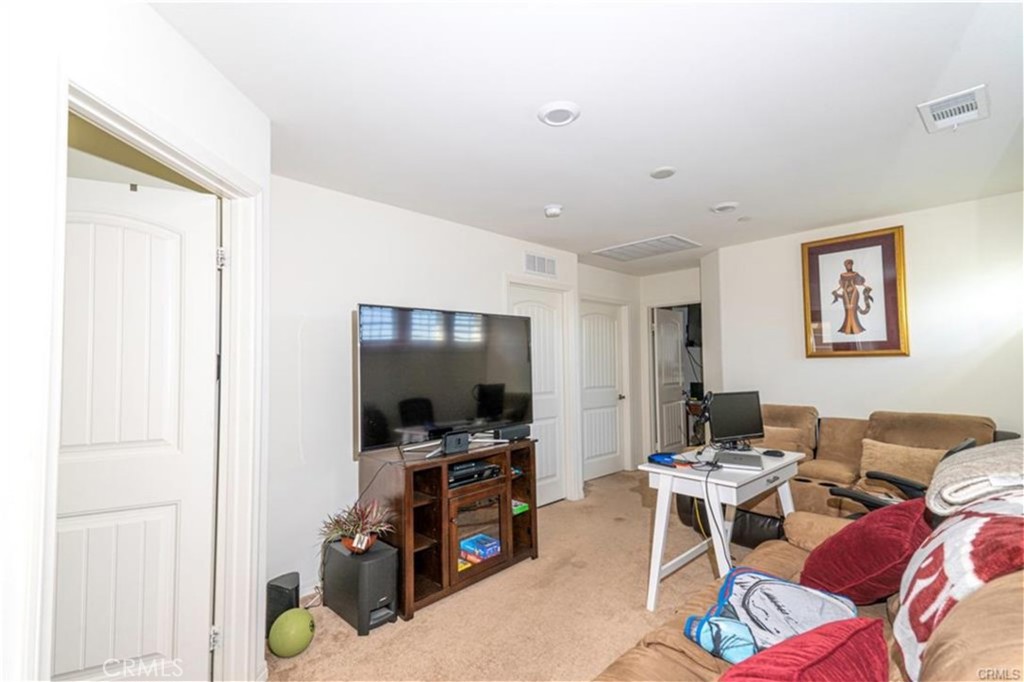 15590 Pumpkin Place Property Photo 17