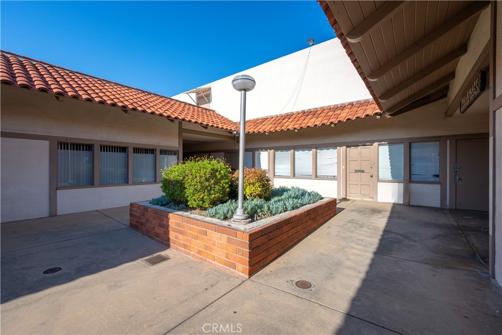 515 S Beach Boulevard Property Photo 7