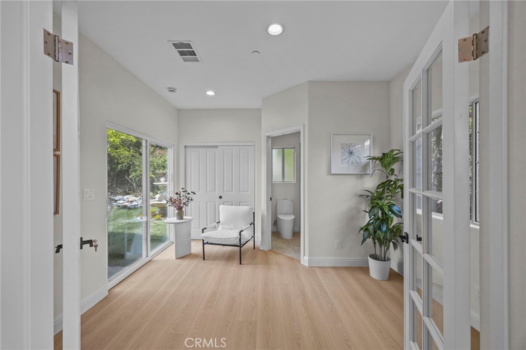 315 San Antonio Road Property Photo 9