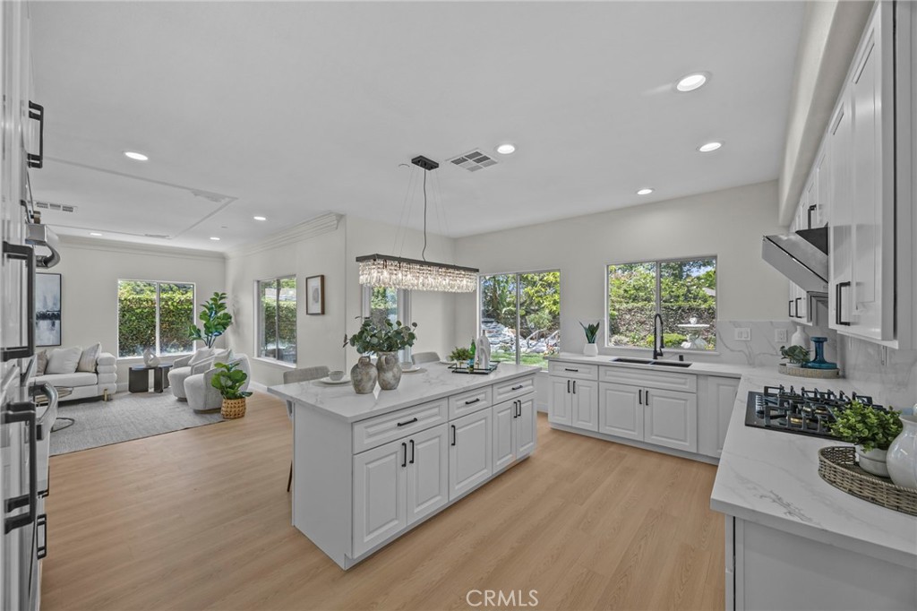 315 San Antonio Road Property Photo 11