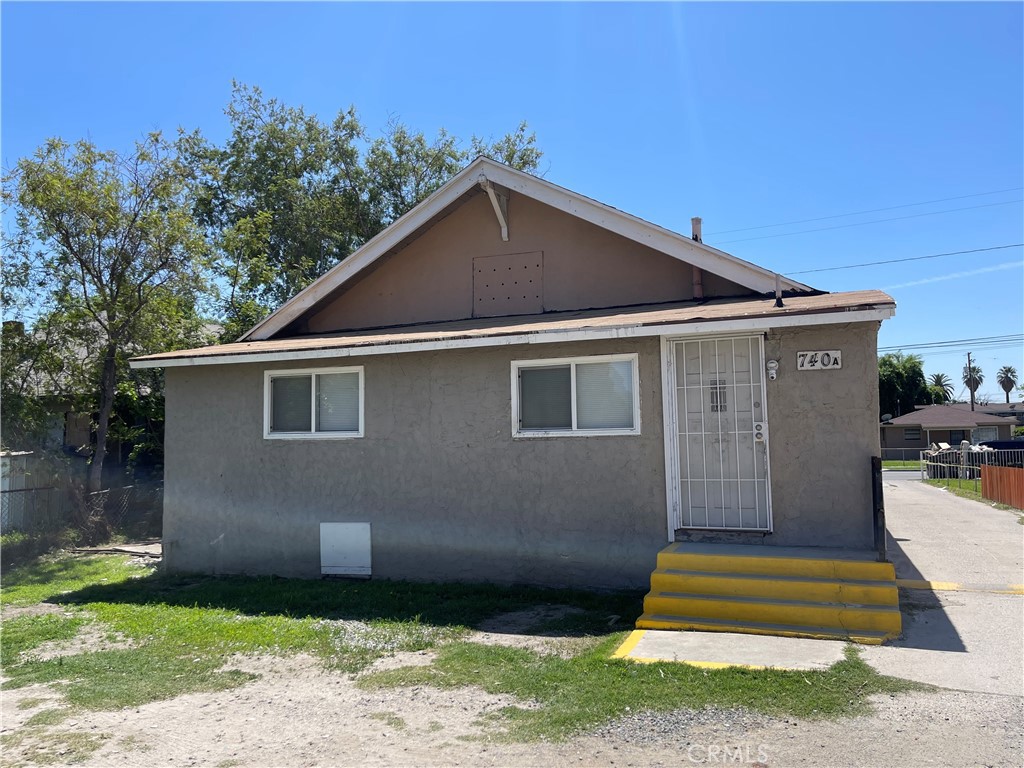 746 736 W 8th Street Property Photo 15