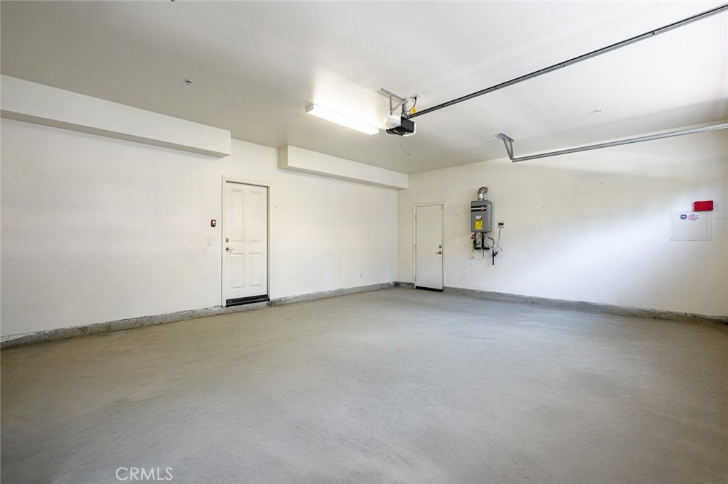 8550 Cava Drive Property Photo 11