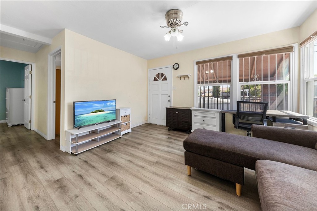 4752 Fairway Boulevard Property Photo 7