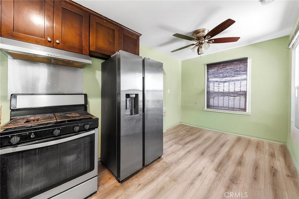 4752 Fairway Boulevard Property Photo 11
