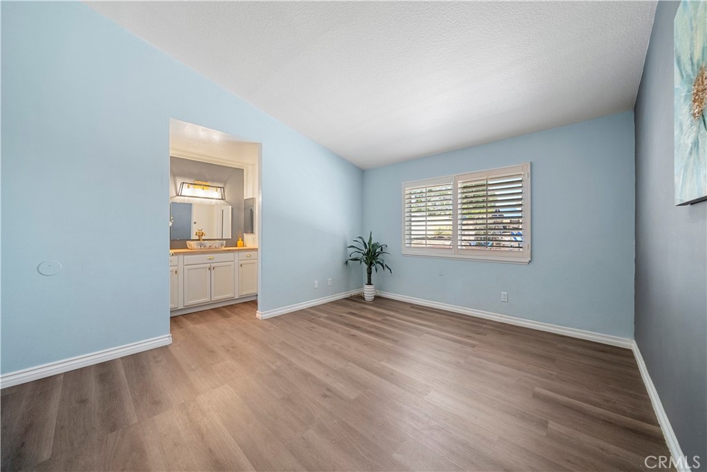 6597 Kinlock Avenue Property Photo 21