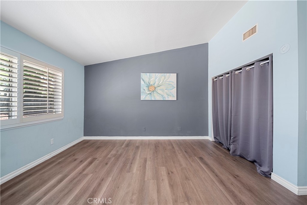 6597 Kinlock Avenue Property Photo 22