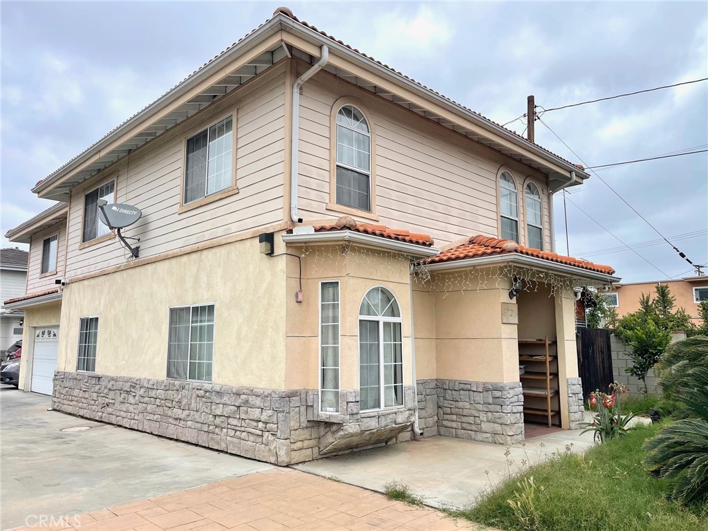 3717 Durfee Avenue Property Photo 1