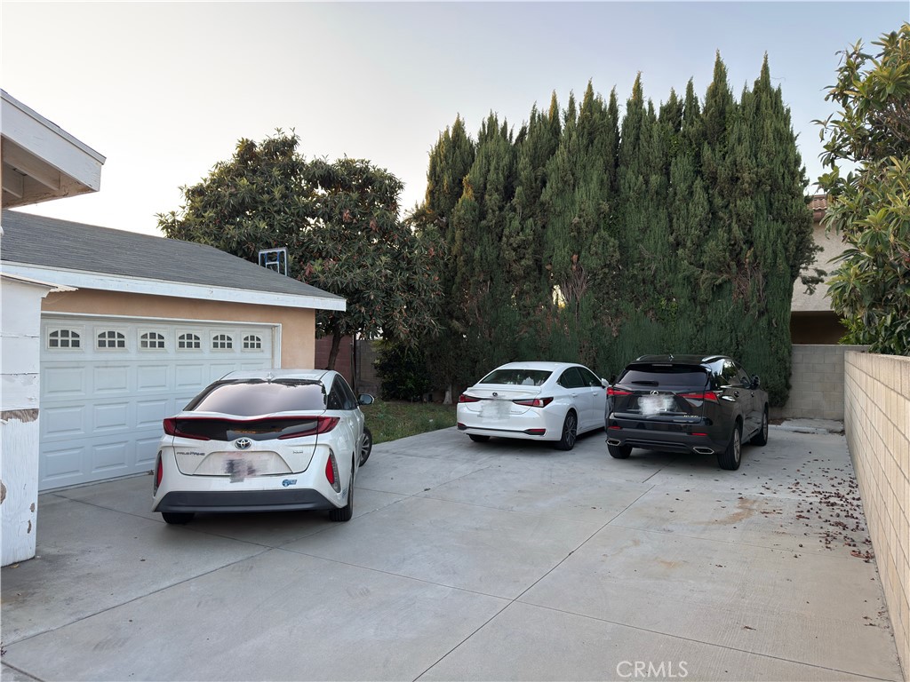 829 Hershey Avenue Property Photo 3