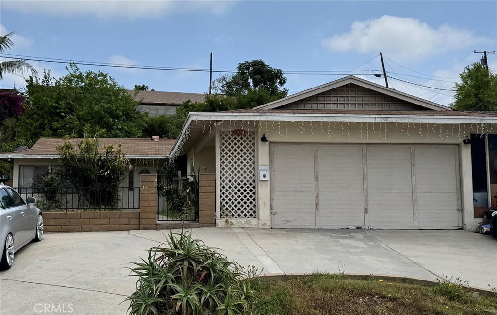 3228 La Puente Road Property Photo 1