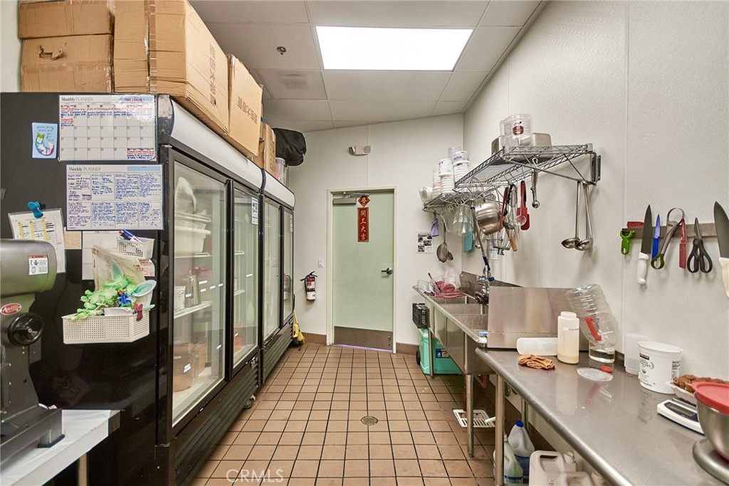 2145 Foothill Boulevard C Property Photo 10