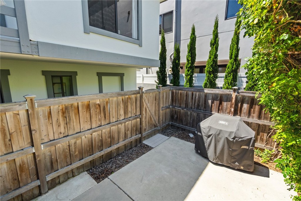 205 Huntington Street Property Photo 35