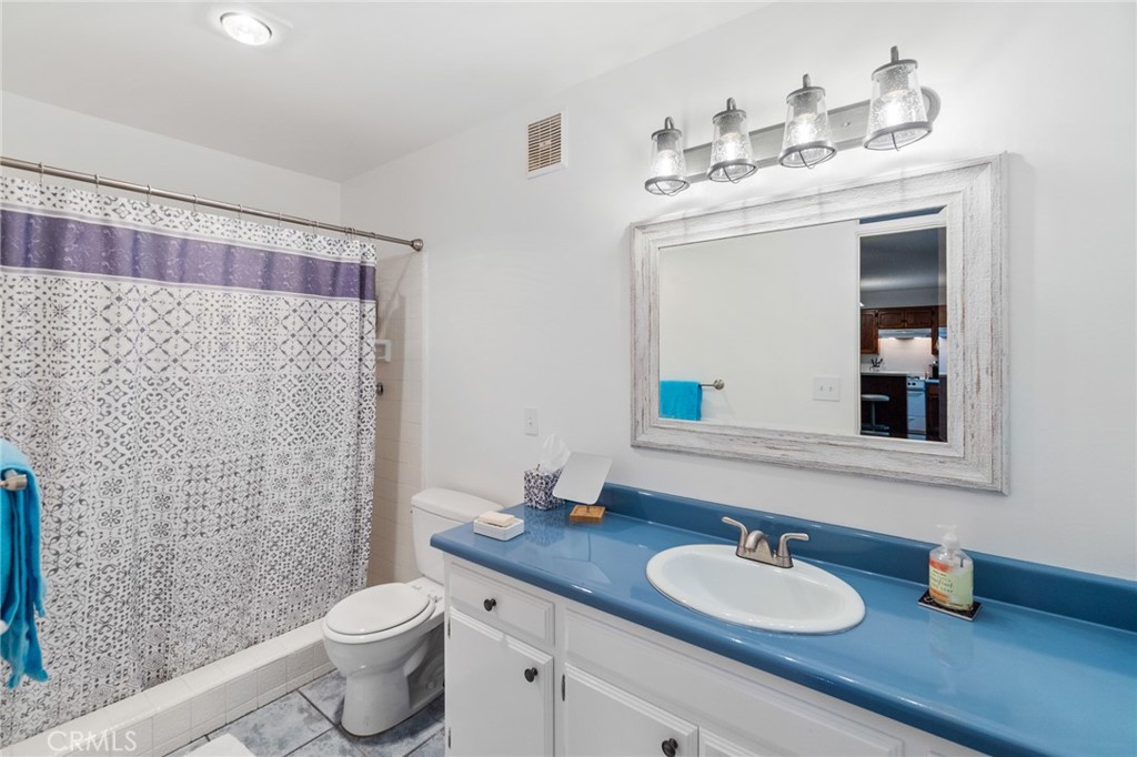 205 Huntington Street Property Photo 41