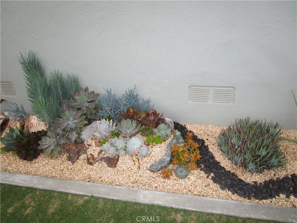 205 Huntington Street Property Photo 46