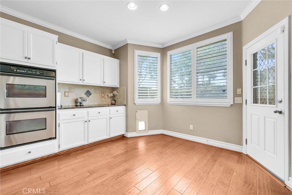 14037 Hollywood Ave Property Photo 12