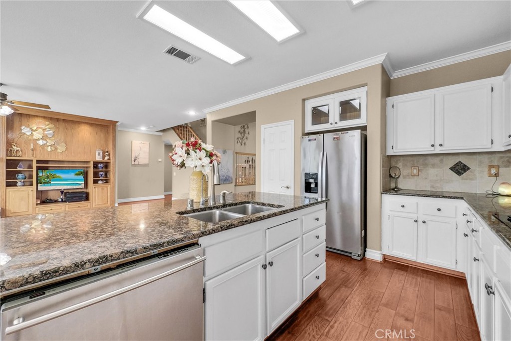 14037 Hollywood Ave Property Photo 15