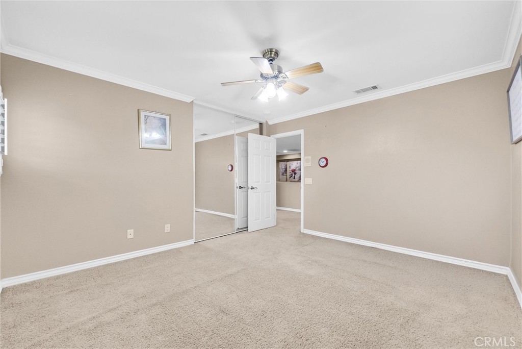 14037 Hollywood Ave Property Photo 23