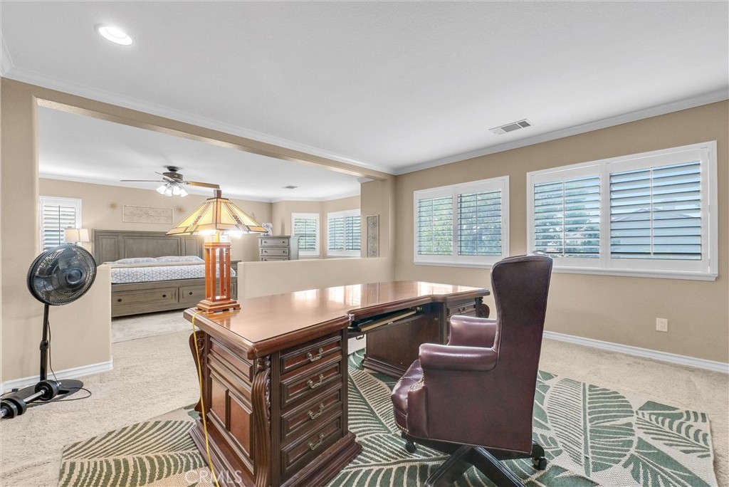 14037 Hollywood Ave Property Photo 30