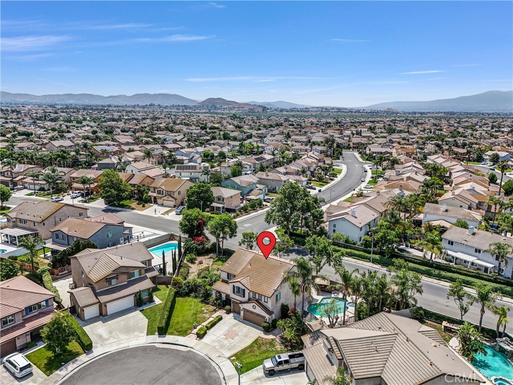 14037 Hollywood Ave Property Photo 55