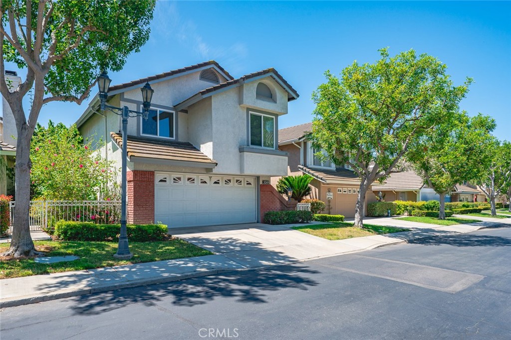 3249 Cambridge Drive Property Photo 1