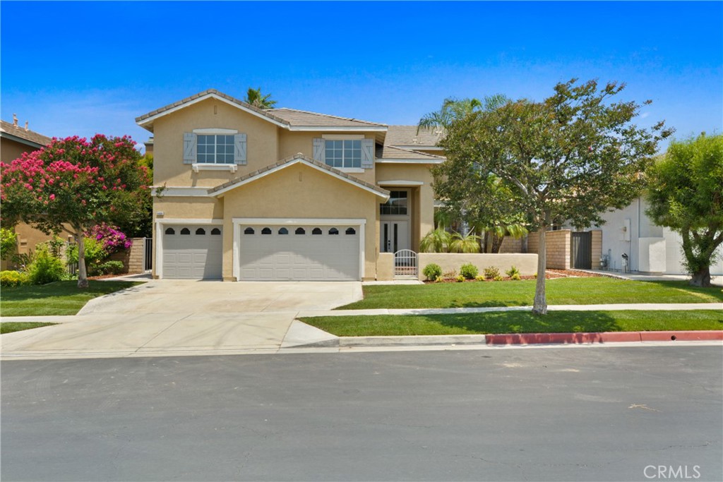 9406 Glenaire Court Property Photo 1