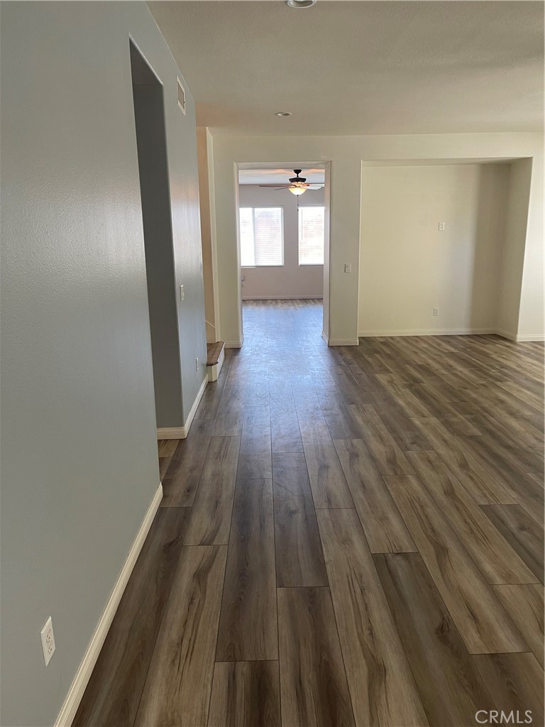 37075 Parkway Drive Property Photo 15