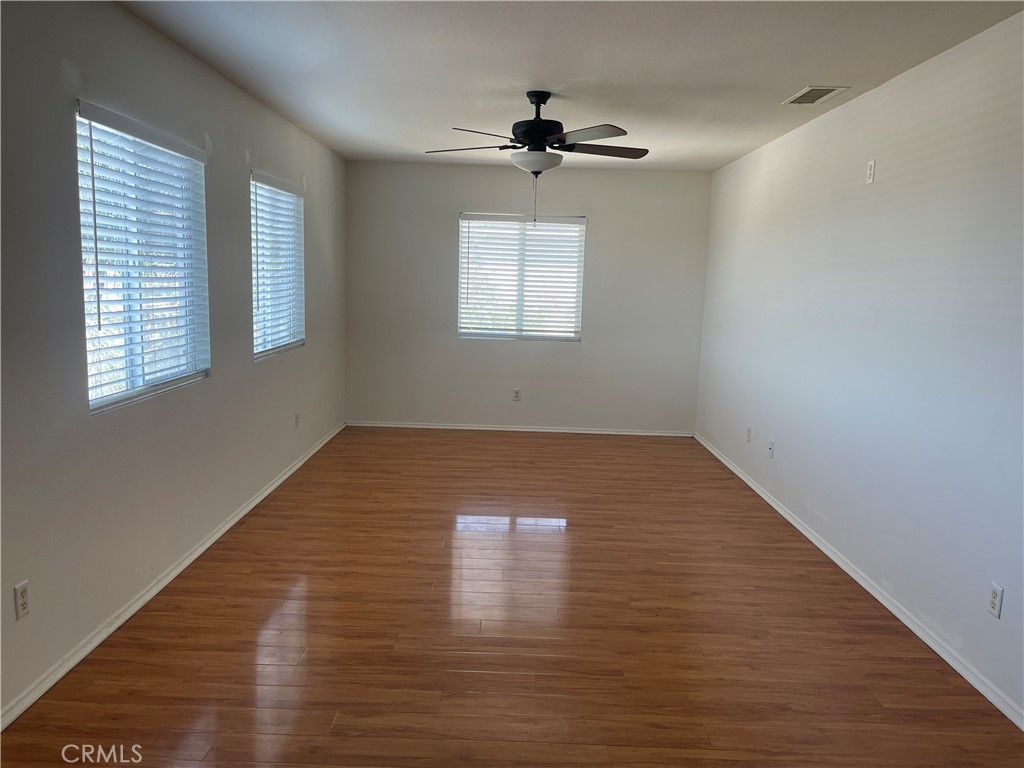 37075 Parkway Drive Property Photo 28