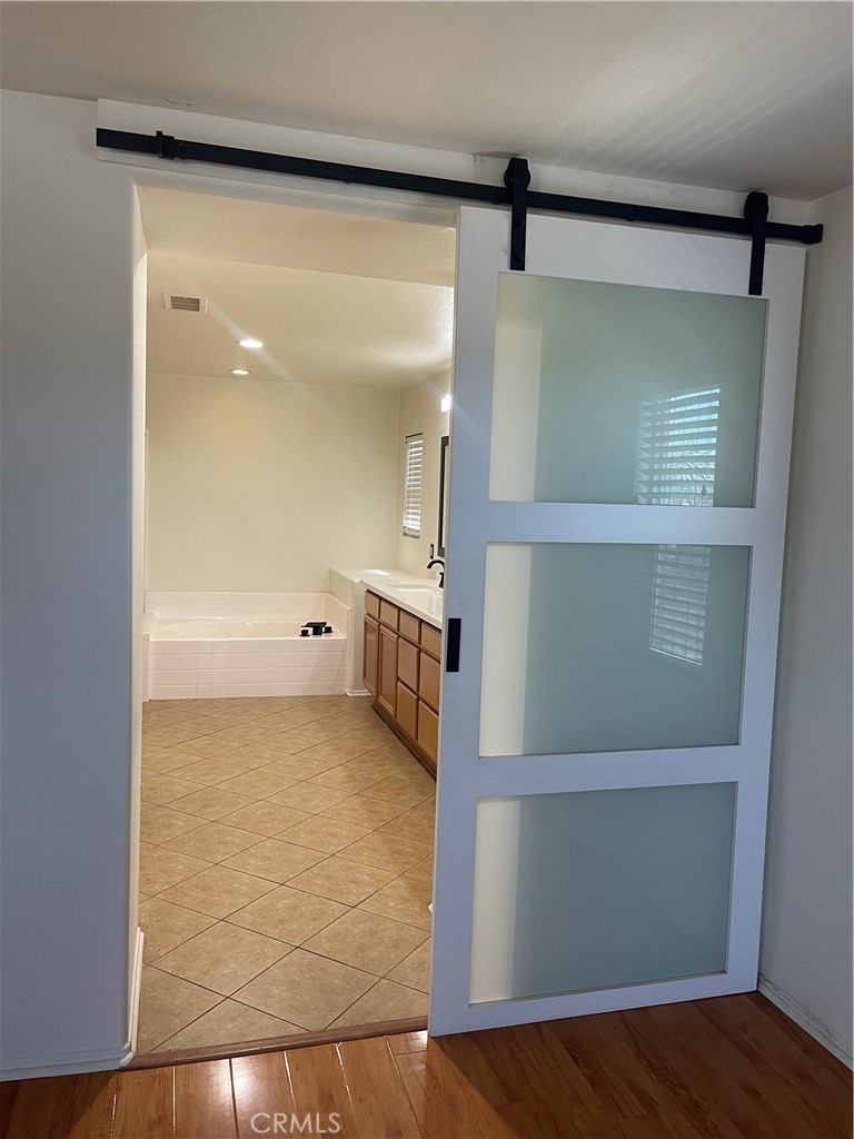 37075 Parkway Drive Property Photo 29