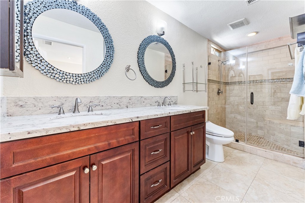 3372 Buckingham Road Property Photo 10