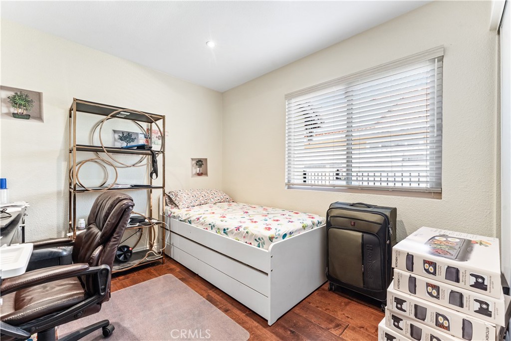 3372 Buckingham Road Property Photo 15