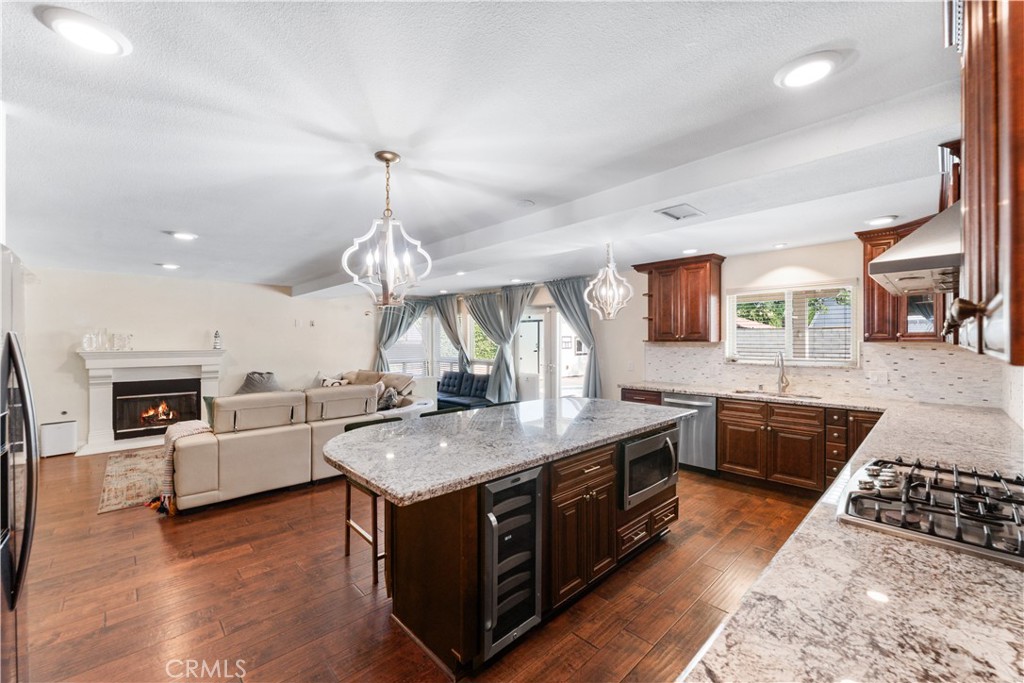 3372 Buckingham Road Property Photo 27