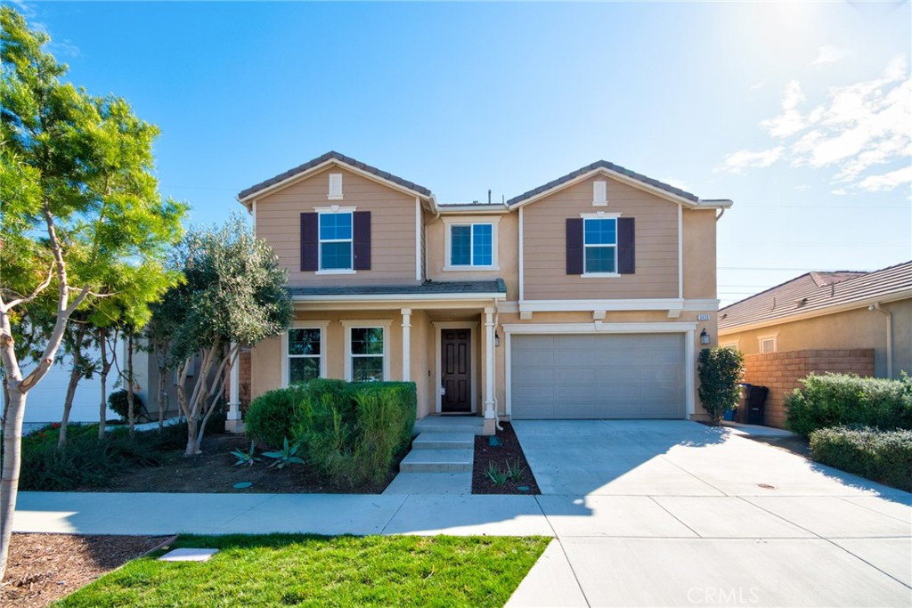 3430 E Foxglove Way Property Photo 1