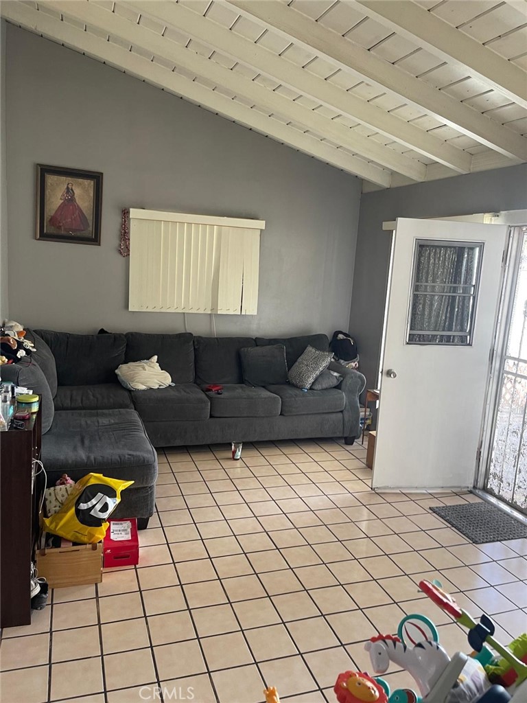 5958 Alamo Ave Property Photo 12