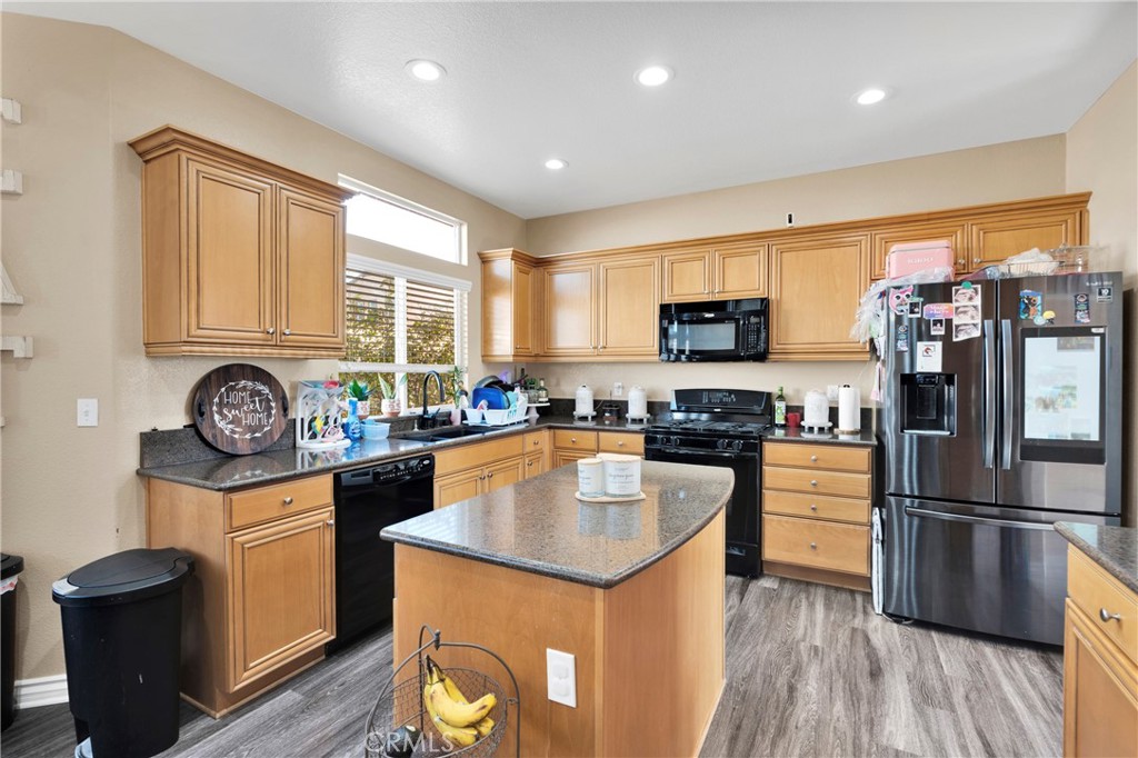8846 Tamarisk Avenue Property Photo 12
