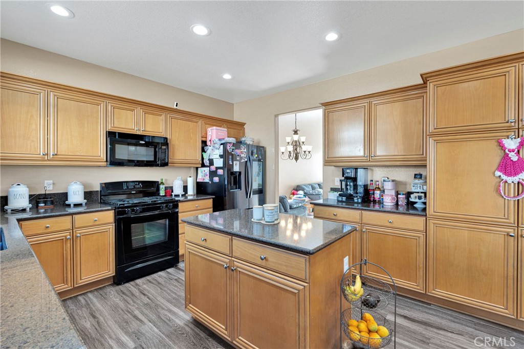 8846 Tamarisk Avenue Property Photo 13