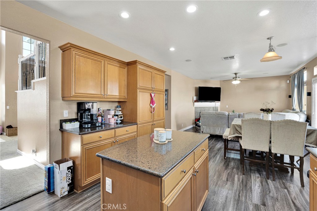 8846 Tamarisk Avenue Property Photo 14