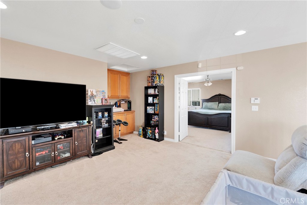 8846 Tamarisk Avenue Property Photo 28