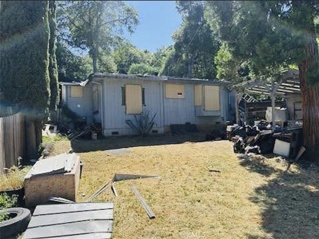 12441 Pine Street Property Photo 4