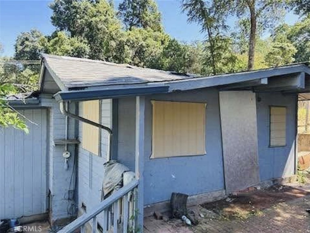 12441 Pine Street Property Photo 10