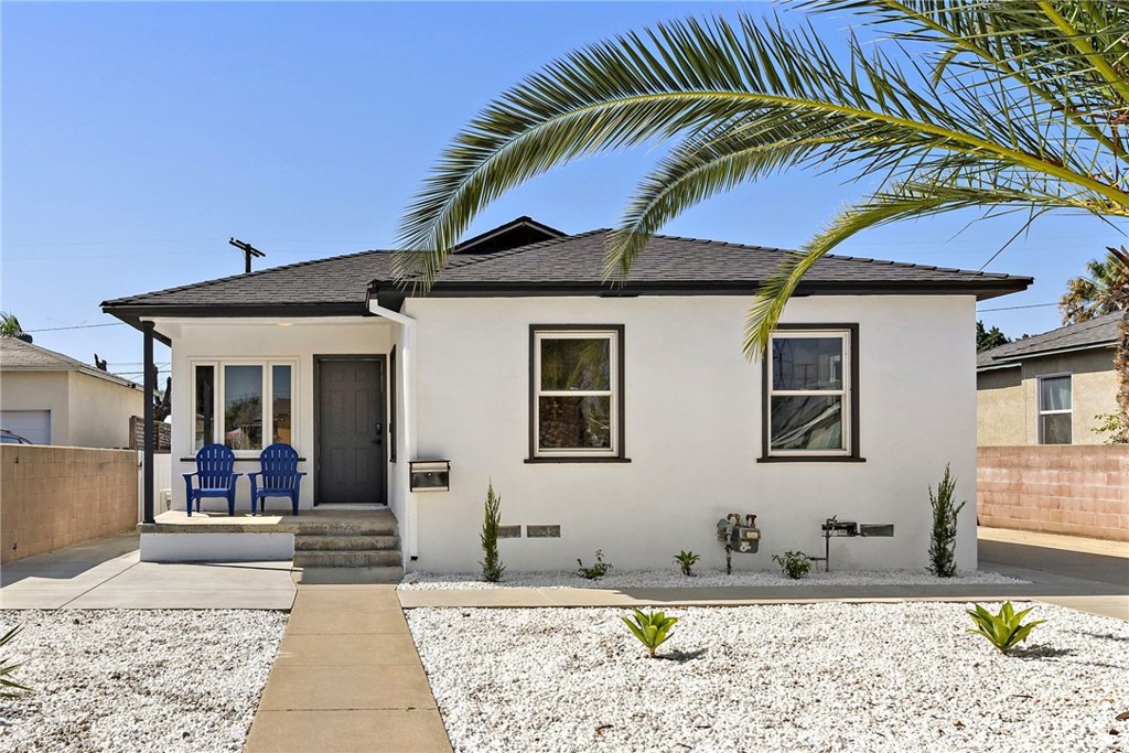 734 E J Street Property Photo 1
