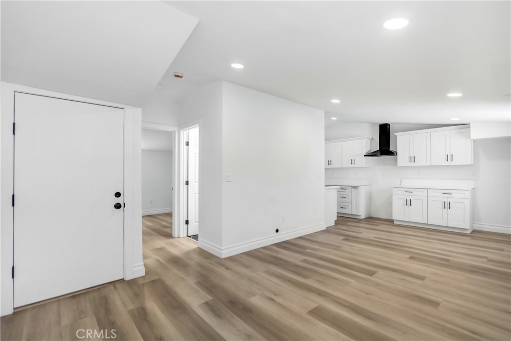 7636 Elm Street Property Photo 13