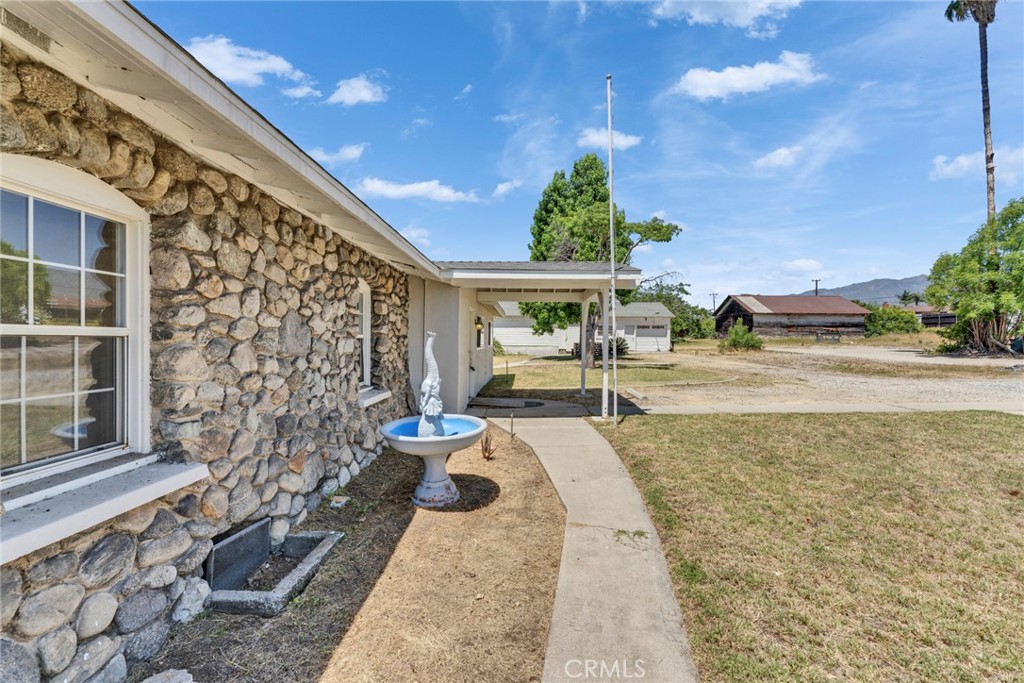 6910 Carnelian Street Property Photo 5
