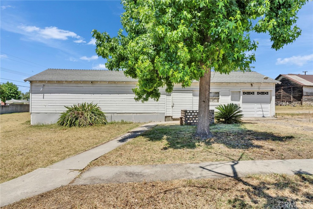 6910 Carnelian Street Property Photo 7