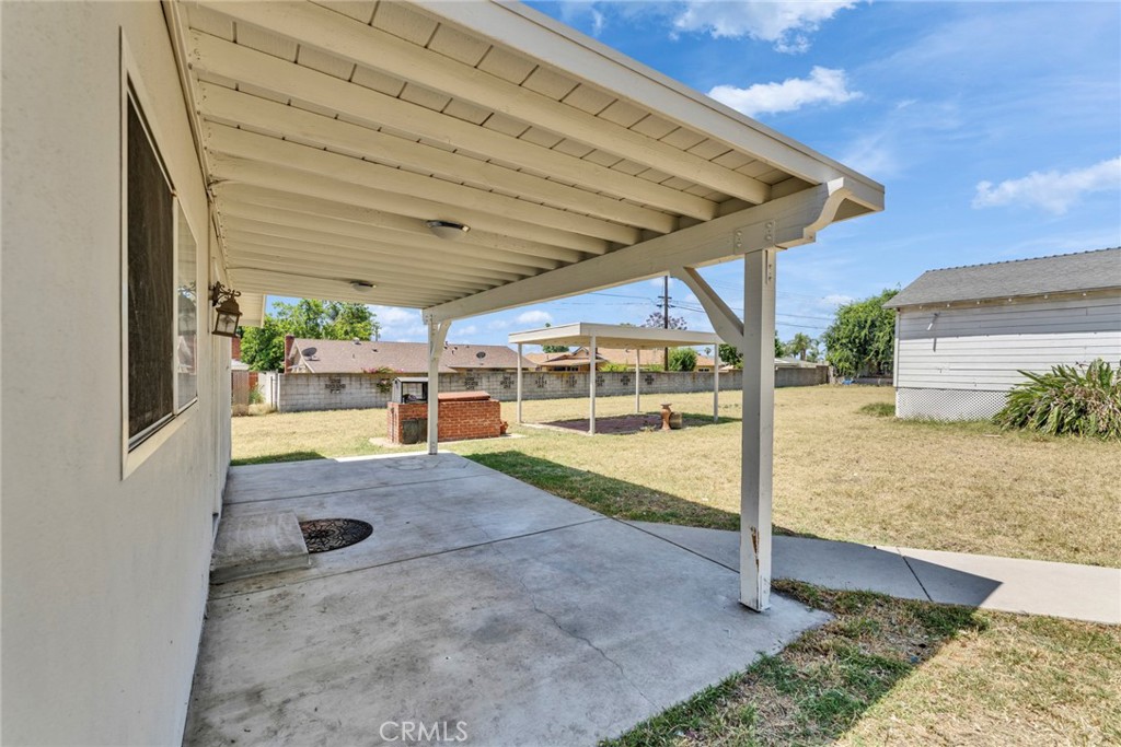 6910 Carnelian Street Property Photo 8